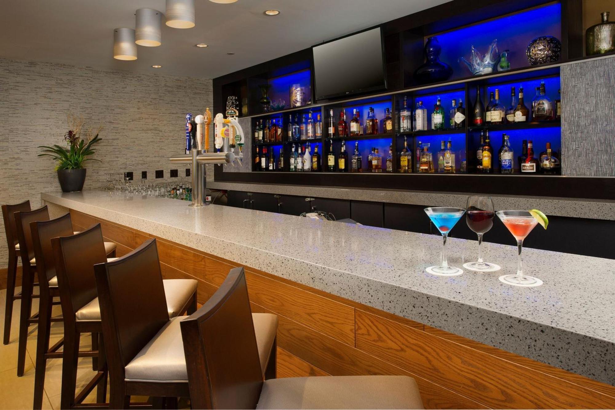 Skybridge Seattle Airport Hotel シータック エクステリア 写真
